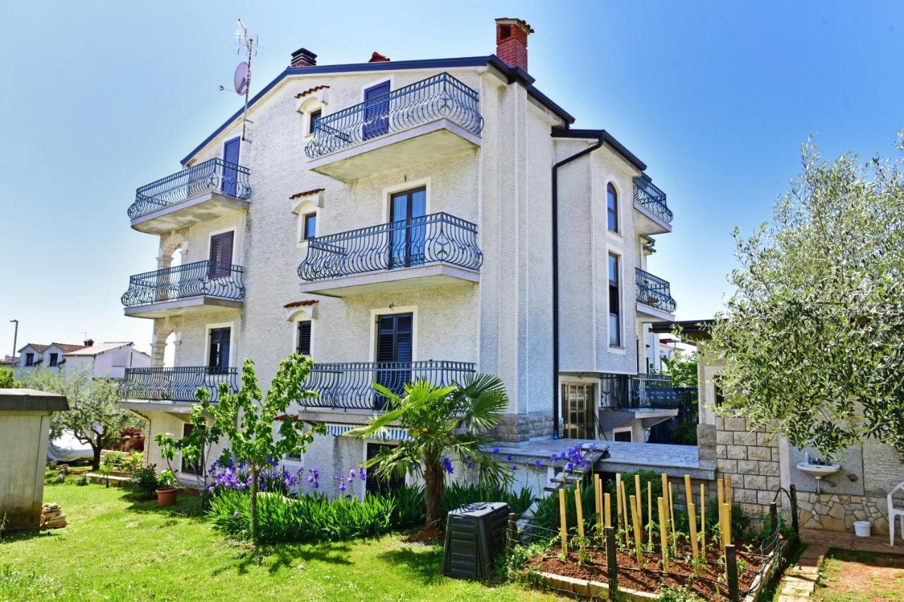 Apartment Mip Poreč Exterior foto