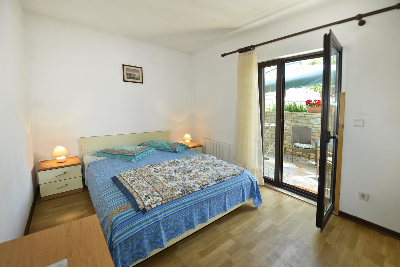 Apartment Mip Poreč Exterior foto